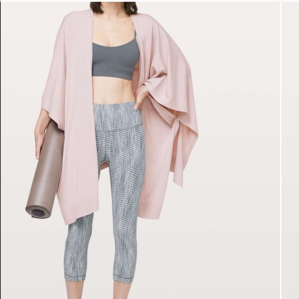 New LULULEMON Free to Coast Wrap Pink Bliss PBLS